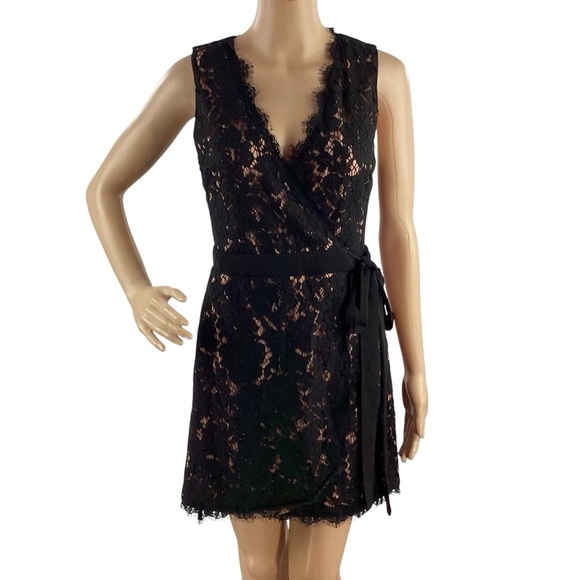 DO+BE Black Lace Wrap Mini Dress Lined Size Small - Picture 1 of 7